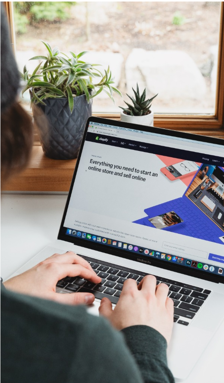 ECOMMERCE